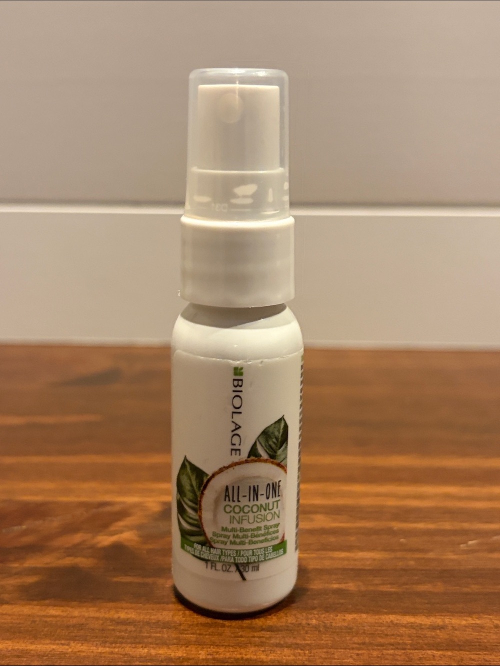 Biolage All-In-One Coconut Infusion Hair Spray – White